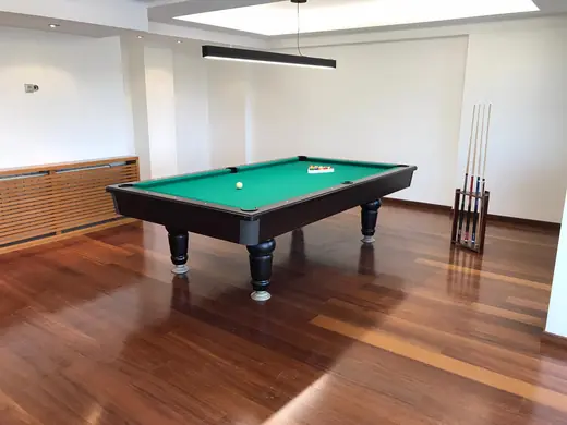Amerikan Bilardo Masası – Yeşil Çuha, Siyah Gövde