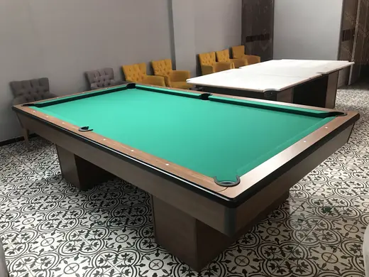 Sandık Model Amerikan Bilardo Masası – Yeşil Çuha, Koyu Kahve Gövde